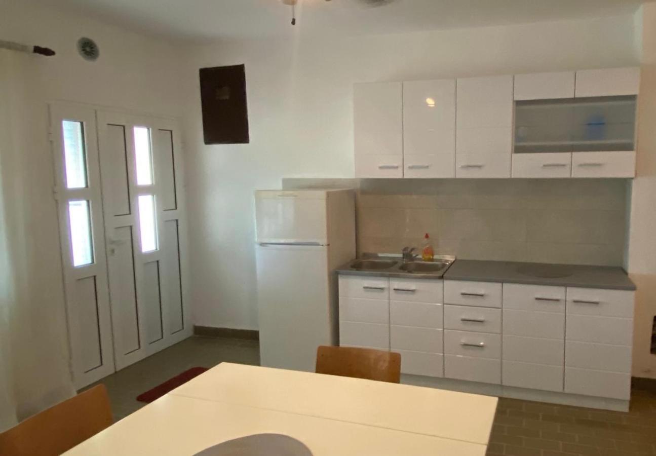 L & D Panorama Apartmani Risan Eksteriør bilde
