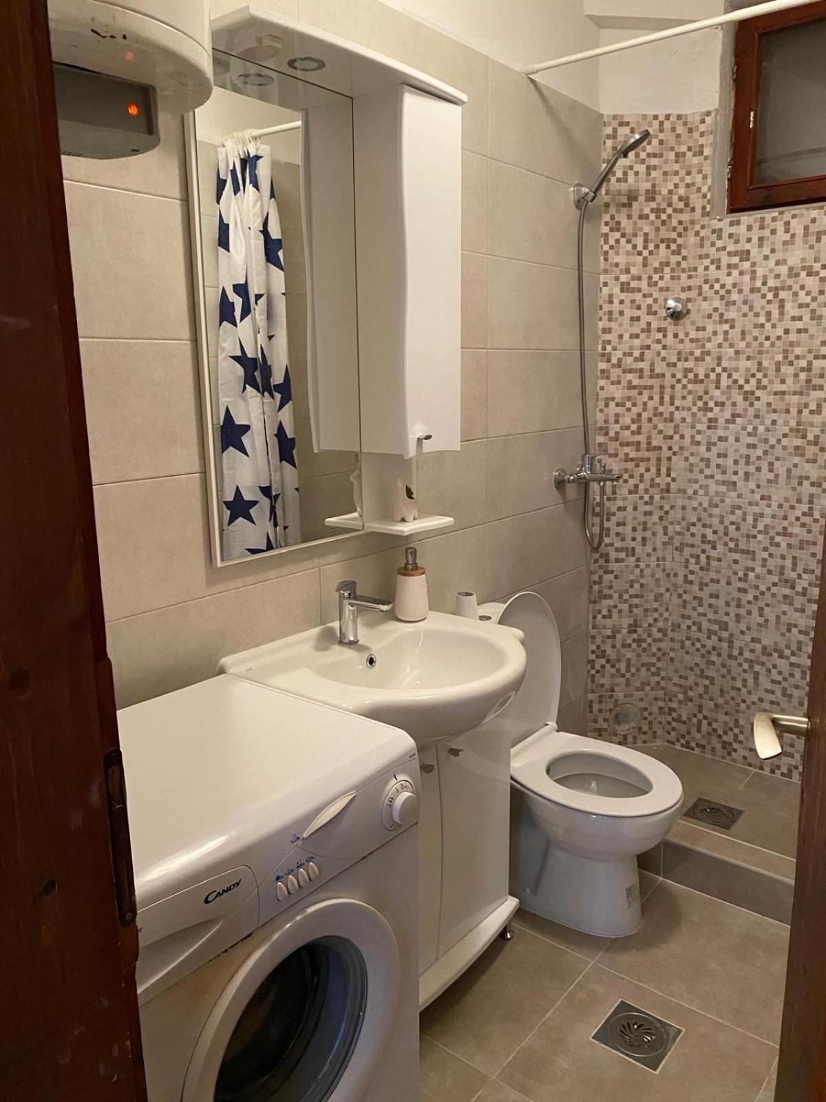 L & D Panorama Apartmani Risan Eksteriør bilde