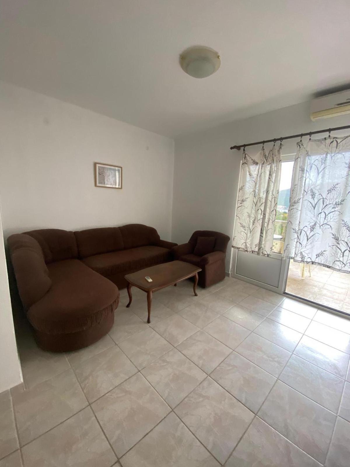 L & D Panorama Apartmani Risan Eksteriør bilde